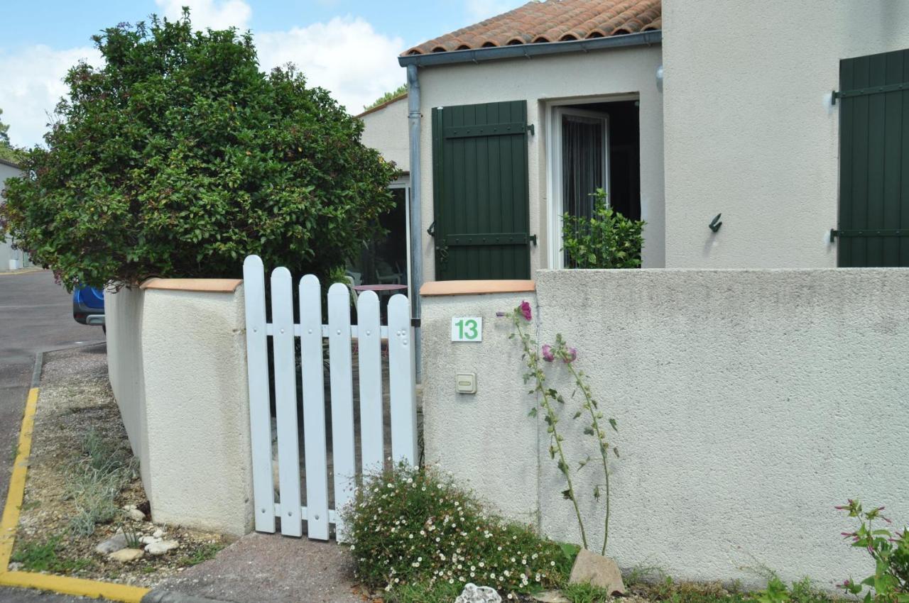 Holiday home Pavillon Des Loritz